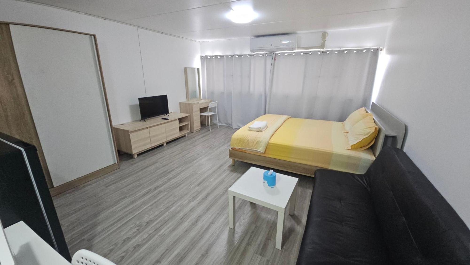 New Room Nonthaburi Exteriör bild