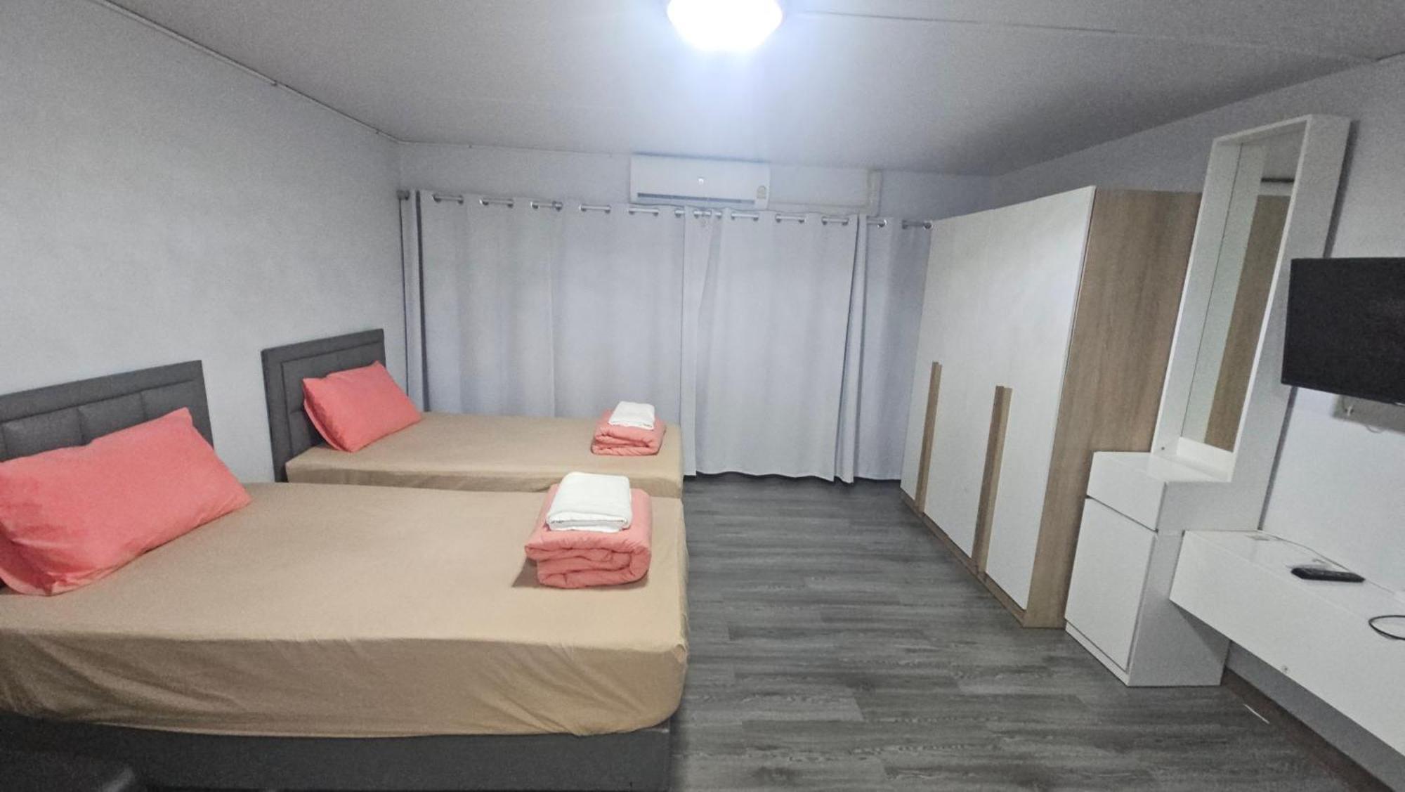 New Room Nonthaburi Exteriör bild
