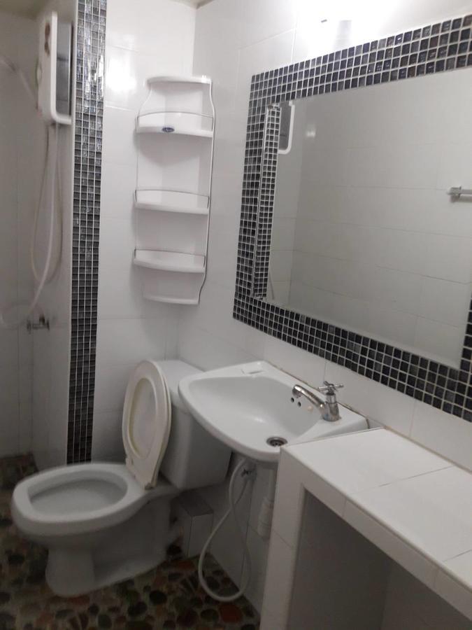 New Room Nonthaburi Rum bild